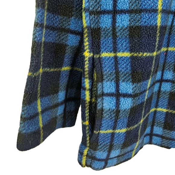 Catalina Wmn M Blue & Blk Plaid Lng Slv 1/4 Zip - Picture 4 of 7